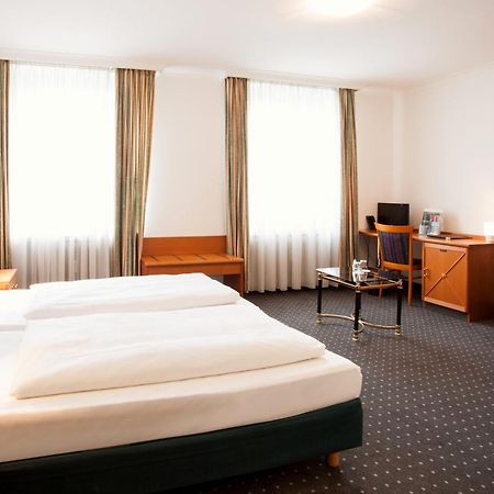 Ina Hotel Royal Köln Ngoại thất bức ảnh