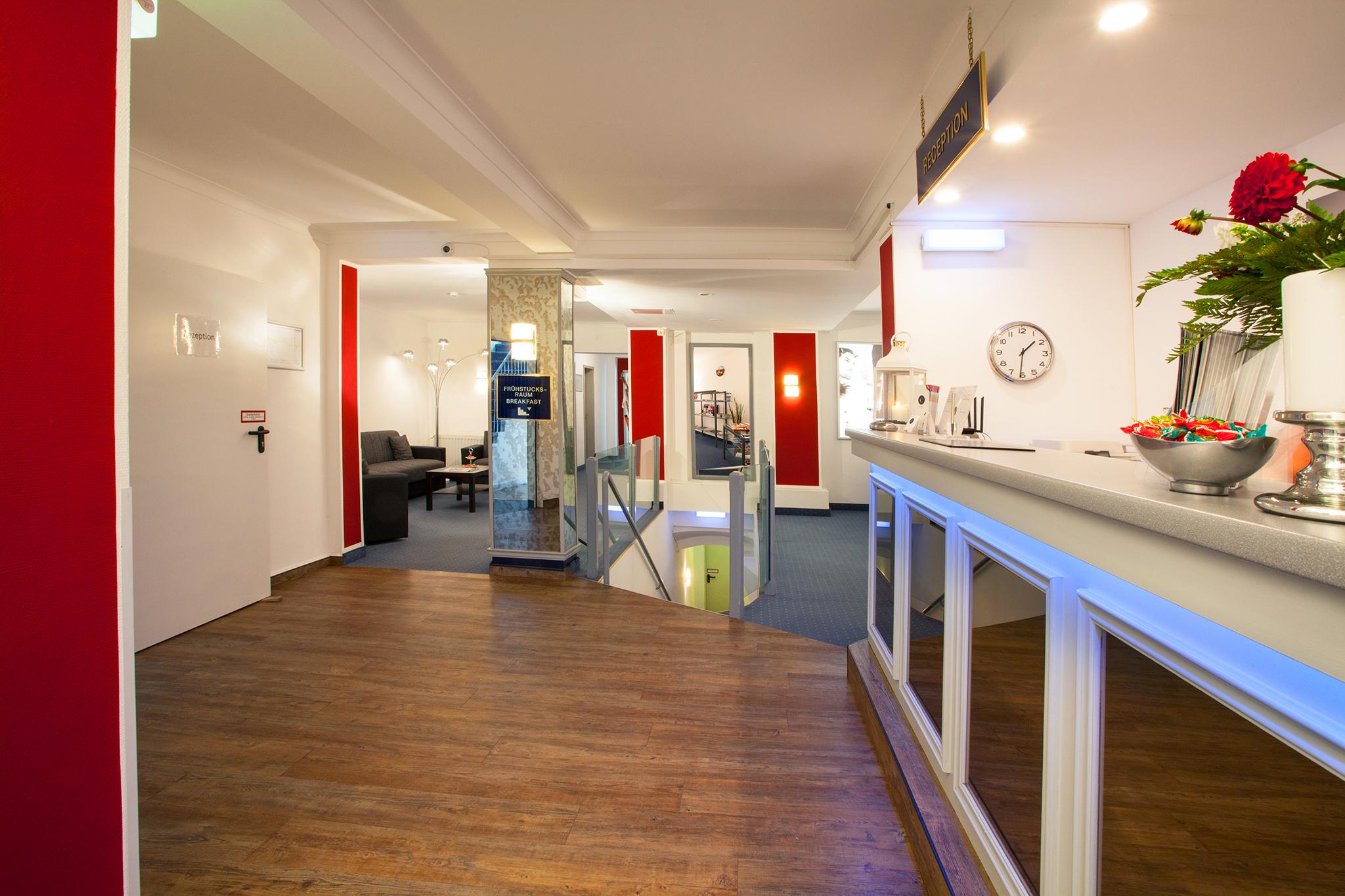 Ina Hotel Royal Köln Ngoại thất bức ảnh