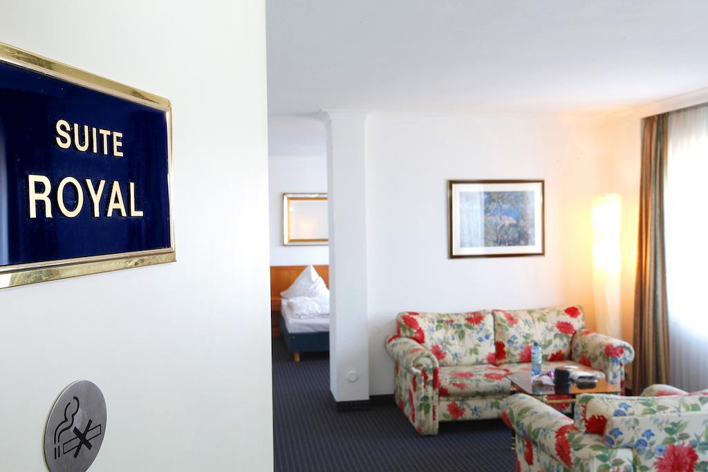 Ina Hotel Royal Köln Ngoại thất bức ảnh